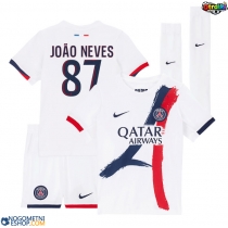 Otroški Nogometni dresi Paris Saint-Germain Joao Neves #87 Gostujoči 2025-26 Kratek Rokav (+ Kratke hlače)
